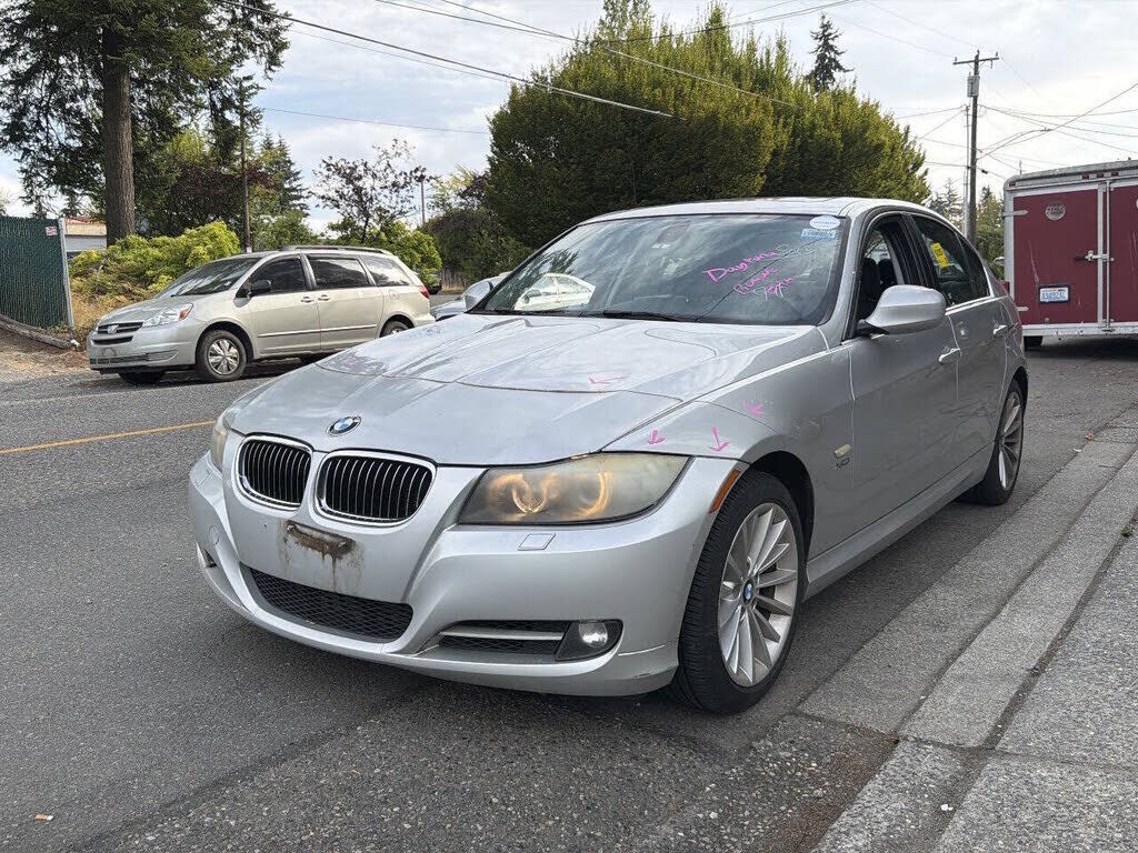 2011 BMW 3 Series