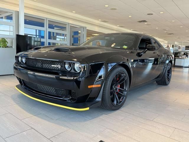 2022 DODGE Challenger