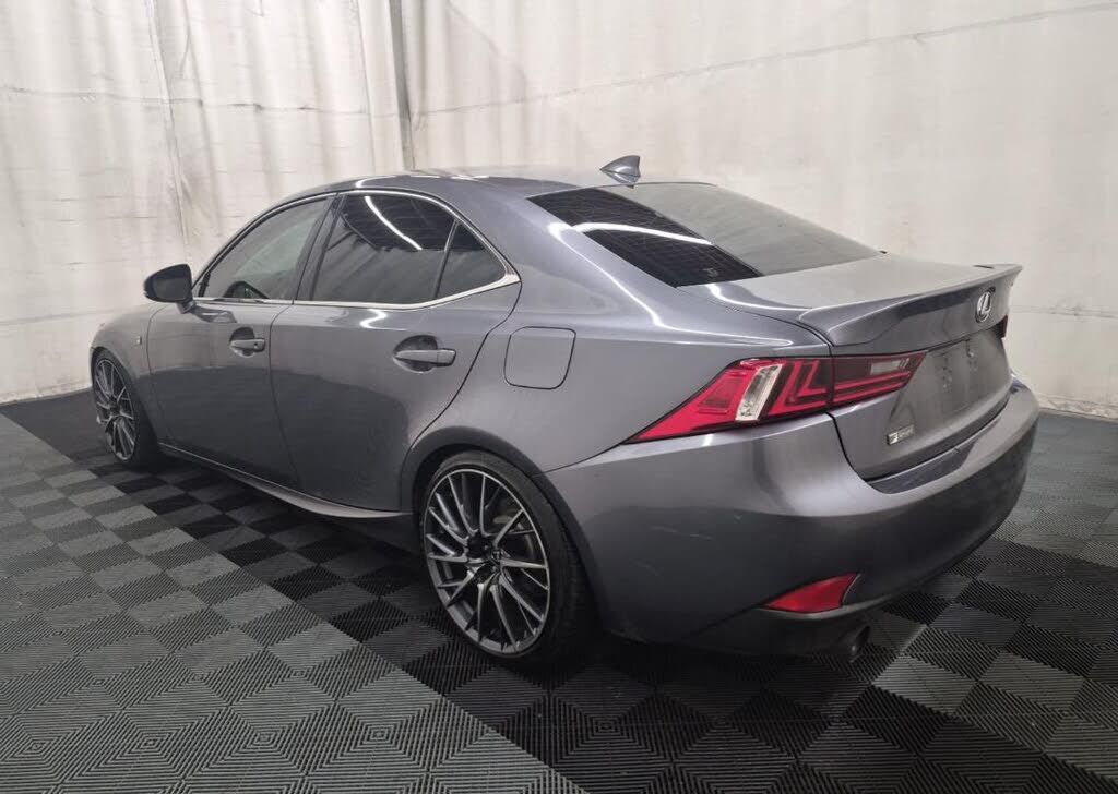 2014 Lexus IS