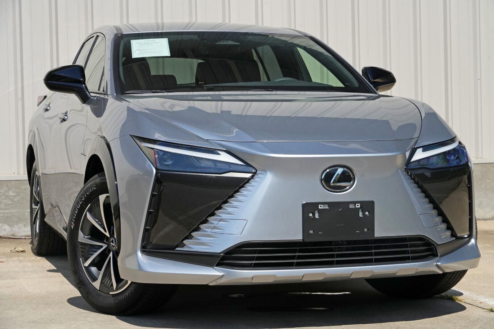 2025 Lexus RZ
