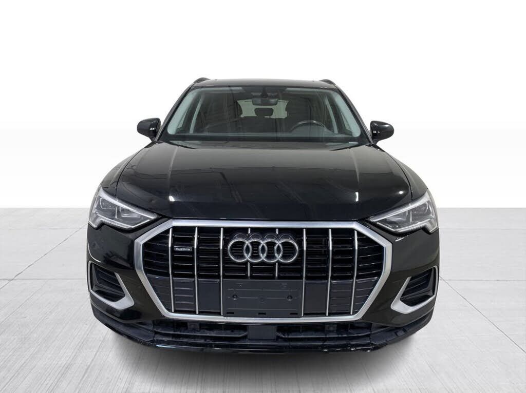 2022 Audi Q3