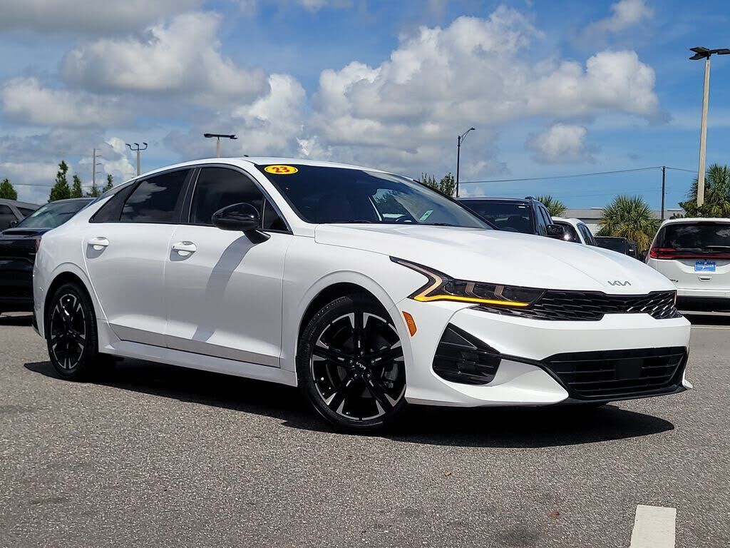 2023 KIA K5