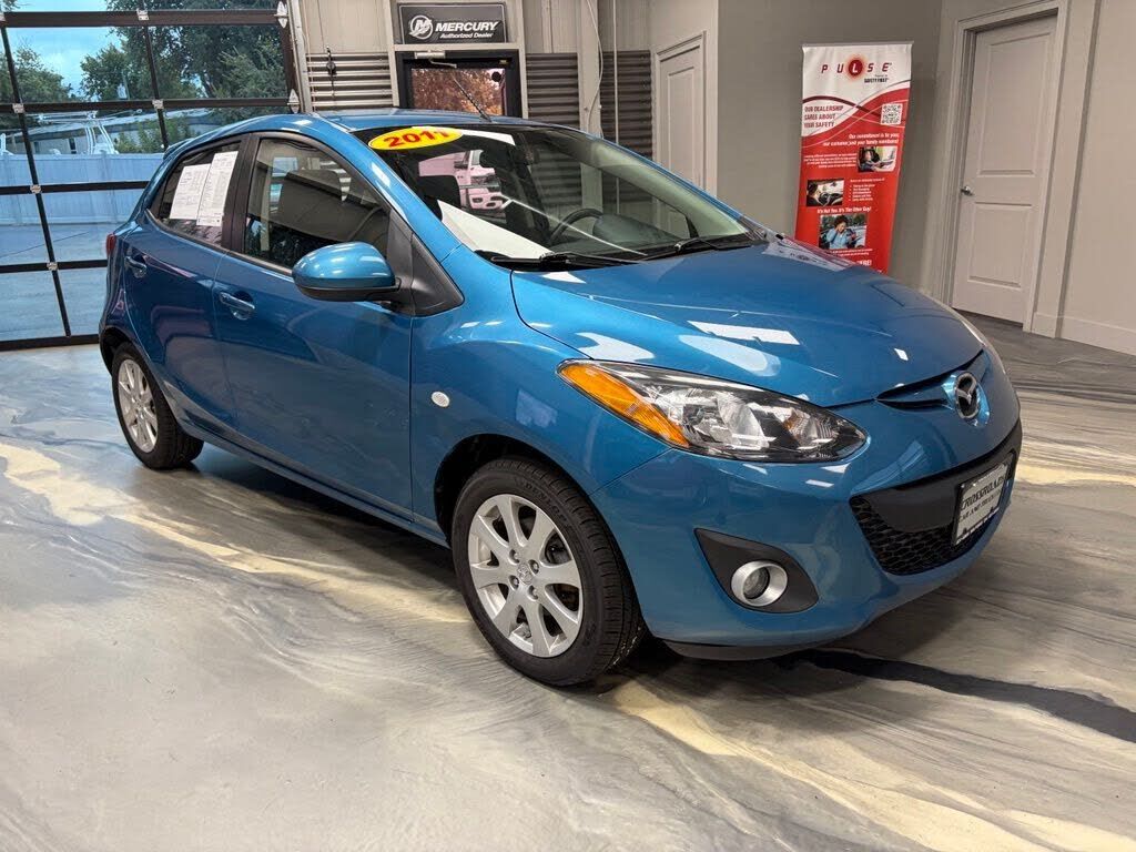 2011 MAZDA Mazda2