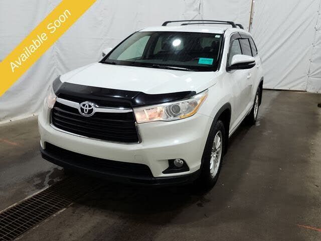 2016 TOYOTA Highlander