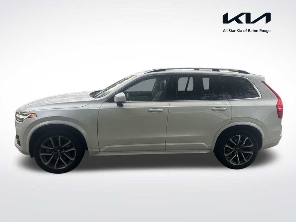 2019 VOLVO XC90