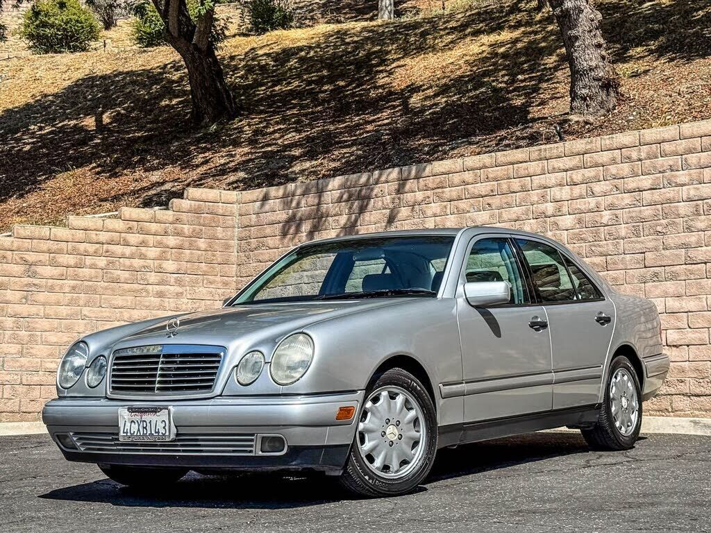 1999 Mercedes-Benz E-Class