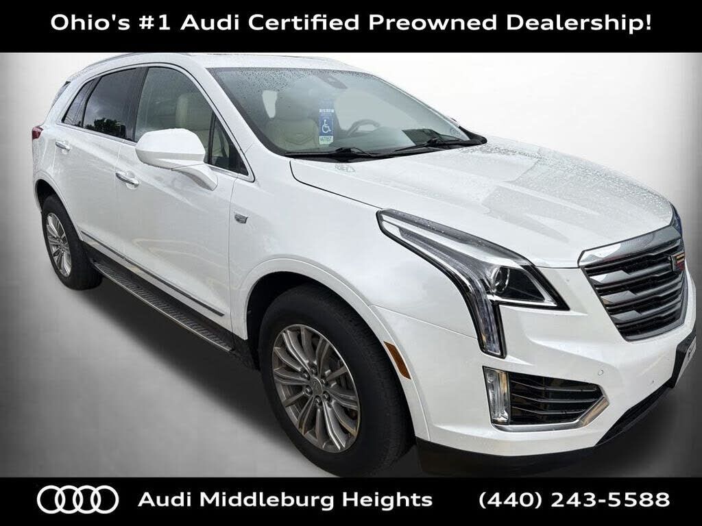 2017 CADILLAC XT5