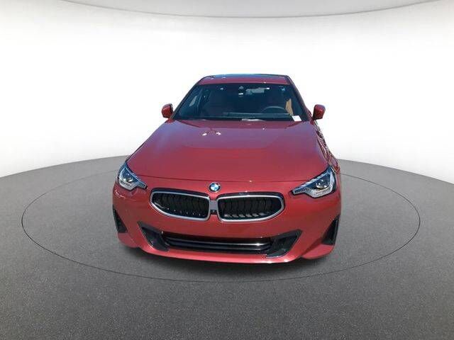 2025 BMW 230i