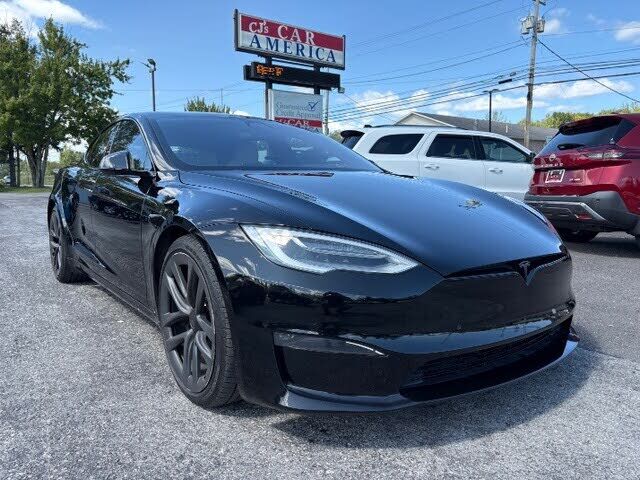 2021 TESLA Model S