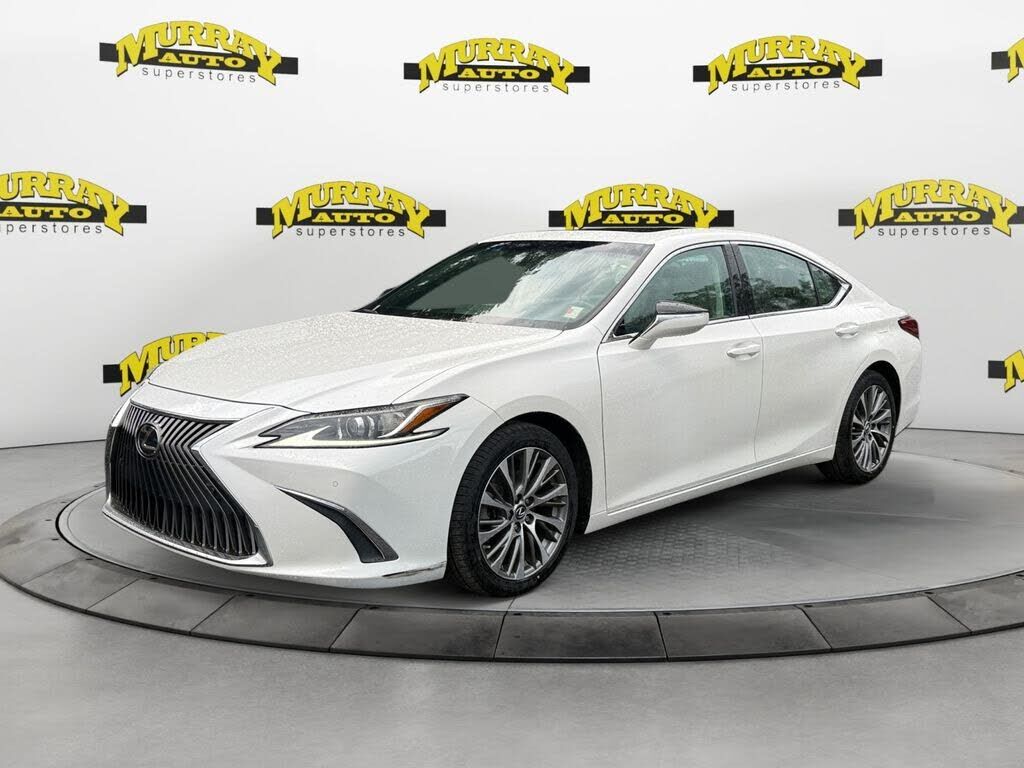 2020 LEXUS ES
