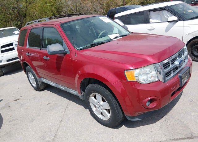2009 FORD Escape