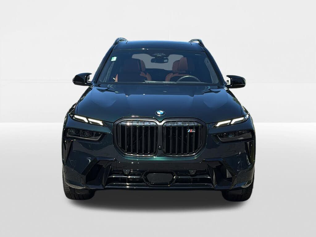 2027 BMW X7