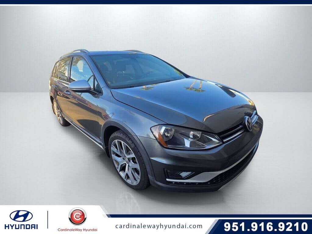 2017 VOLKSWAGEN Golf Alltrack