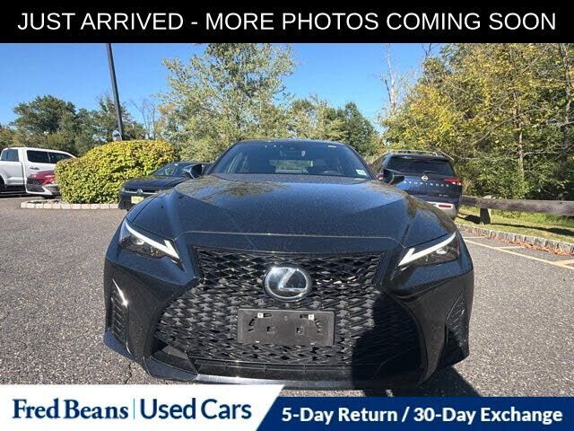 2023 Lexus IS