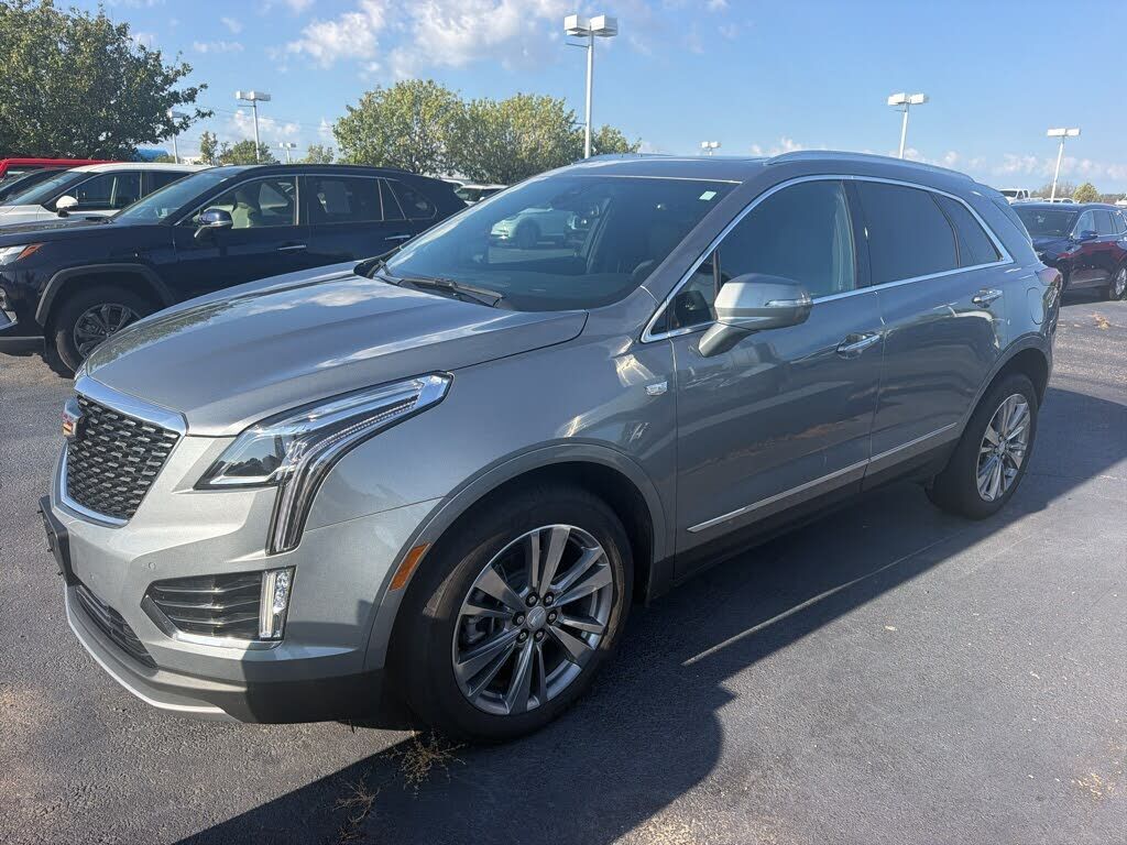 2024 CADILLAC XT5