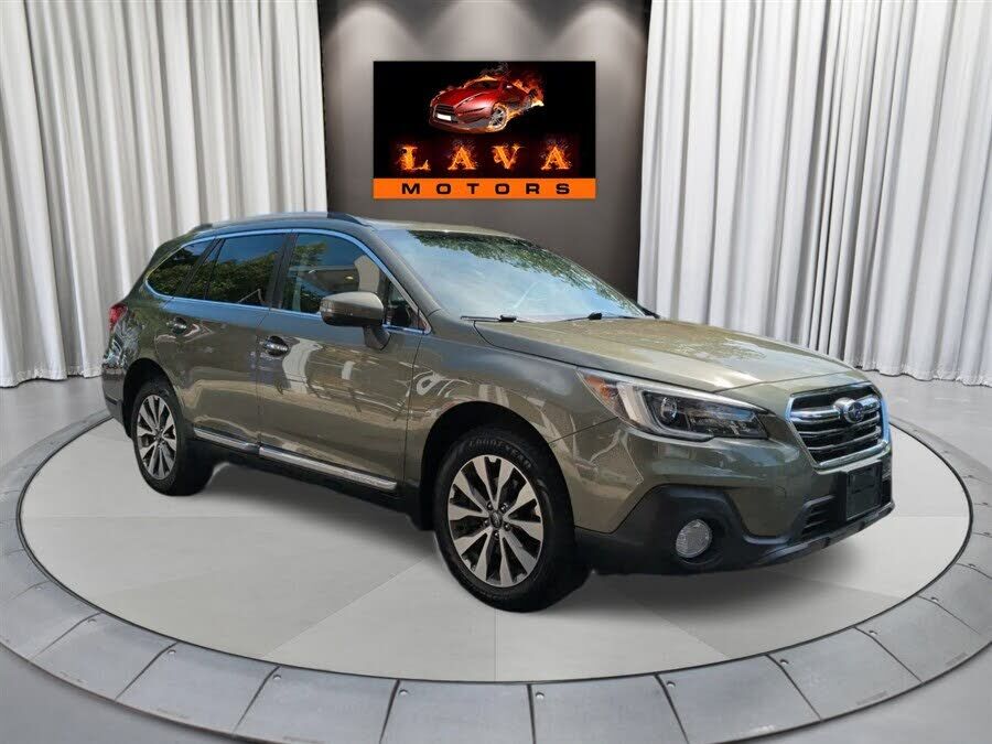 2018 SUBARU Outback