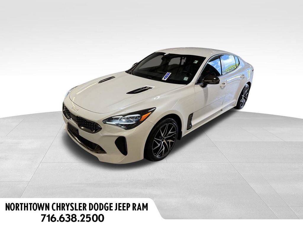 2022 KIA Stinger