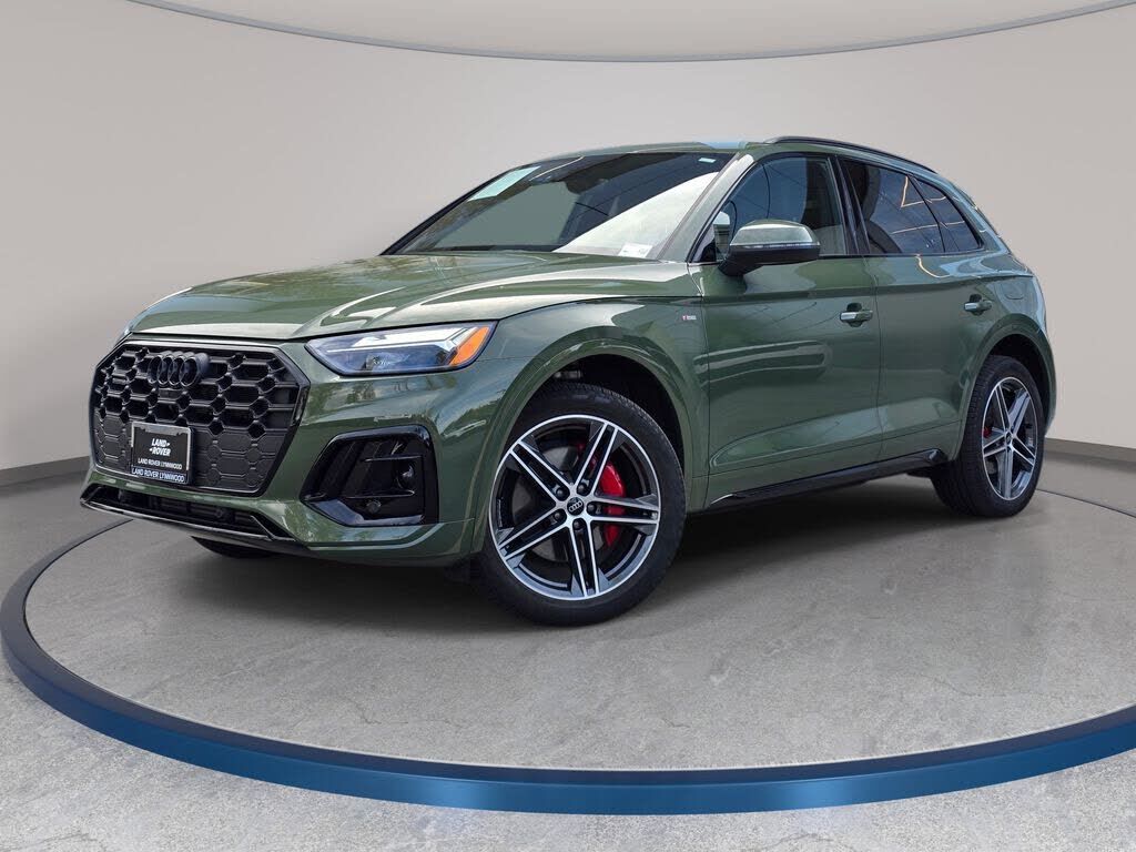2024 AUDI Q5 e