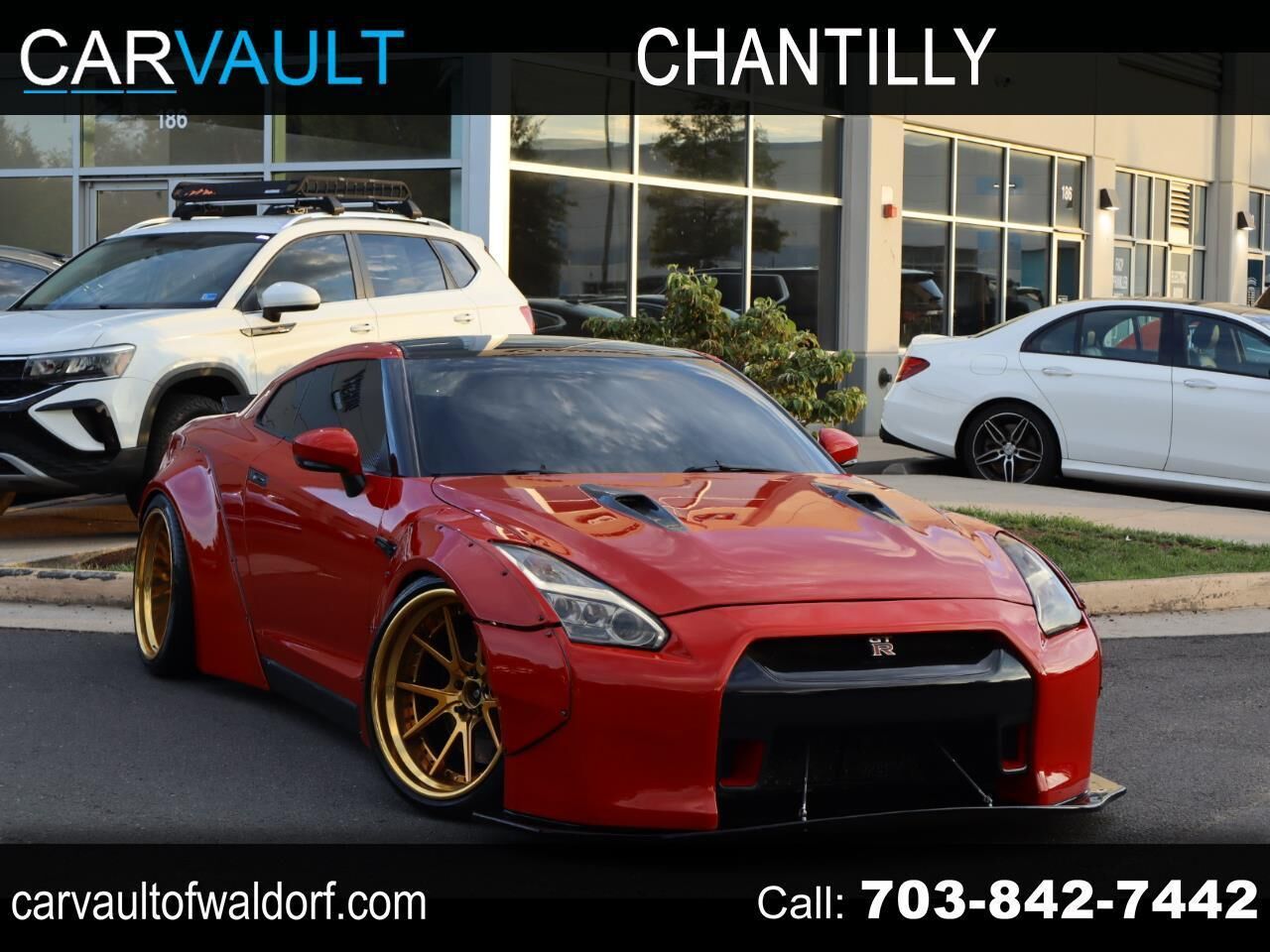 2015 NISSAN GT-R