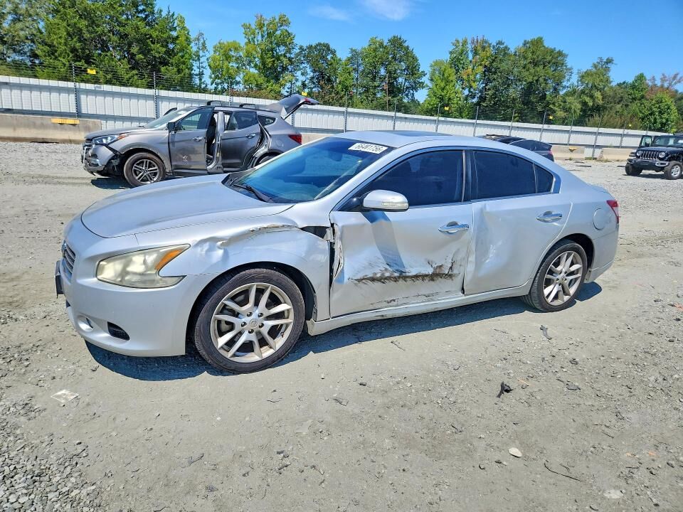 2009 NISSAN Maxima
