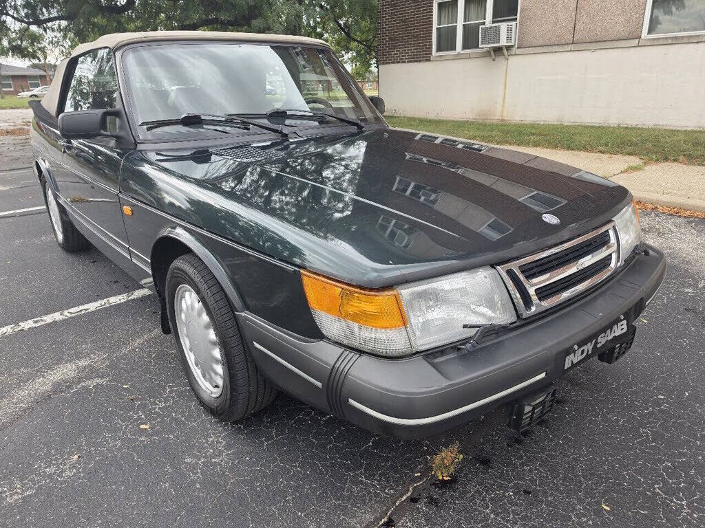 1993 SAAB 900