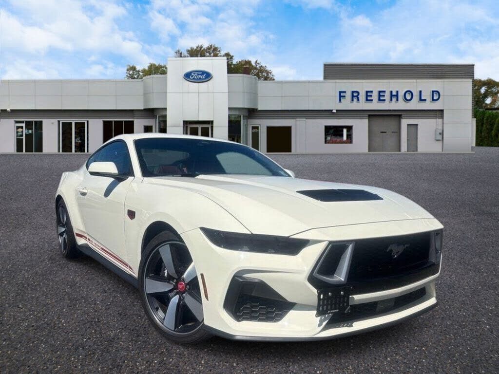 2025 FORD Mustang