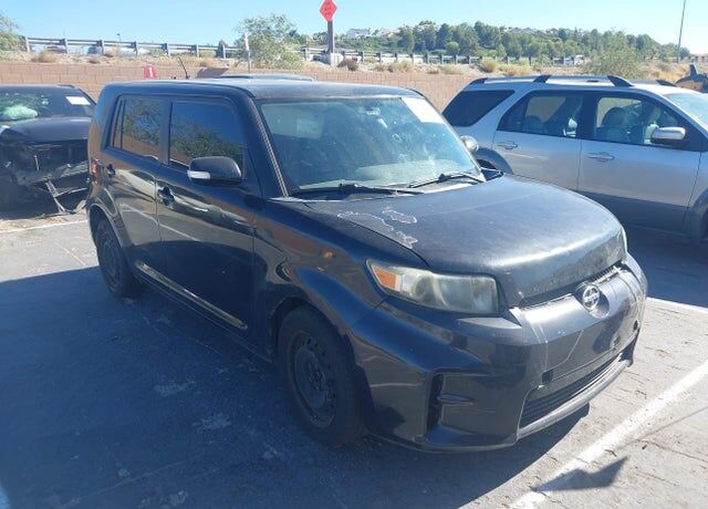 2013 TOYOTA SCION