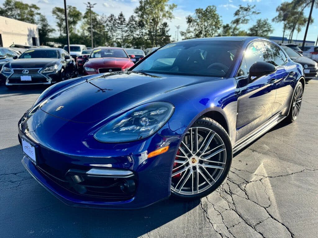 2020 PORSCHE Panamera