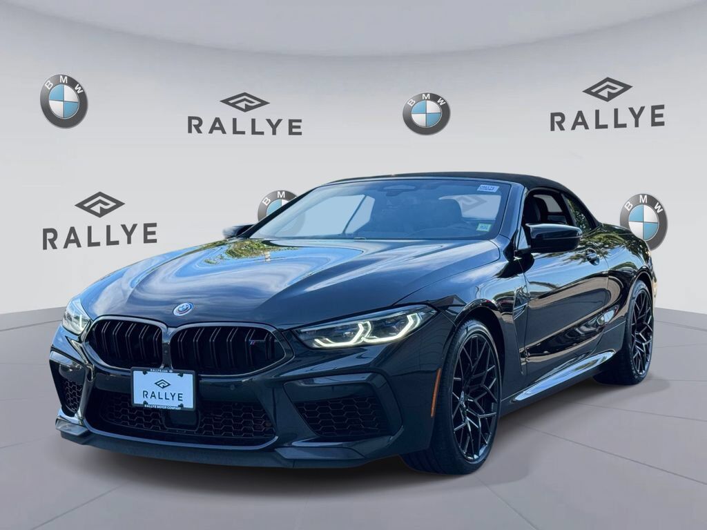 2023 BMW M8