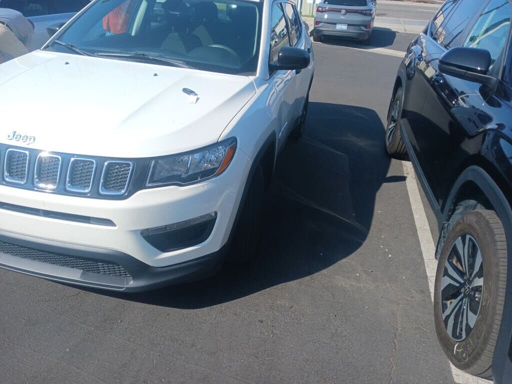 2020 JEEP Compass