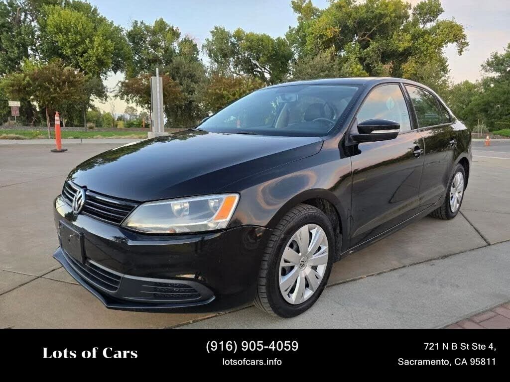 2012 VOLKSWAGEN Jetta