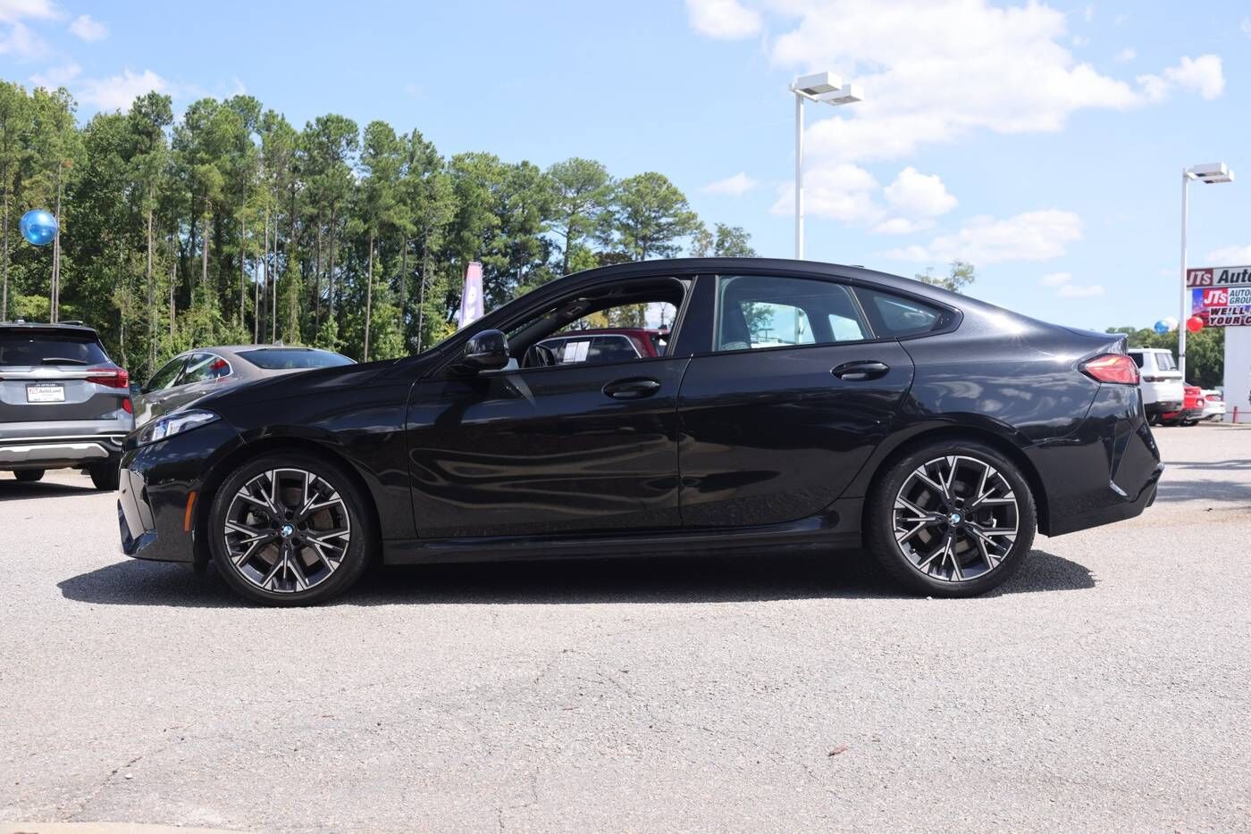 2025 BMW 228i