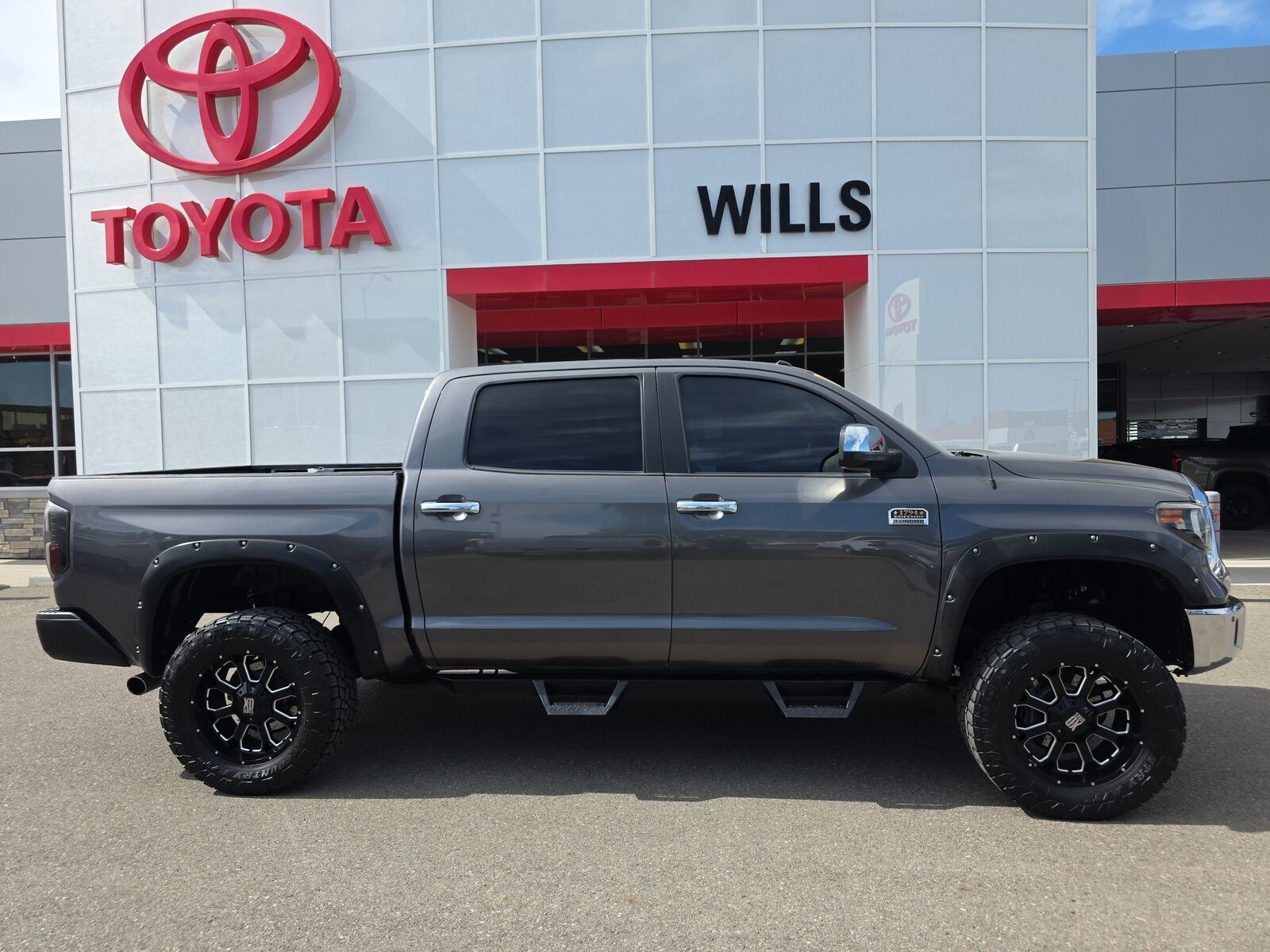 2016 TOYOTA Tundra