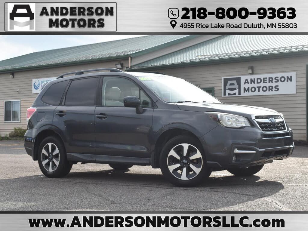 2017 SUBARU Forester