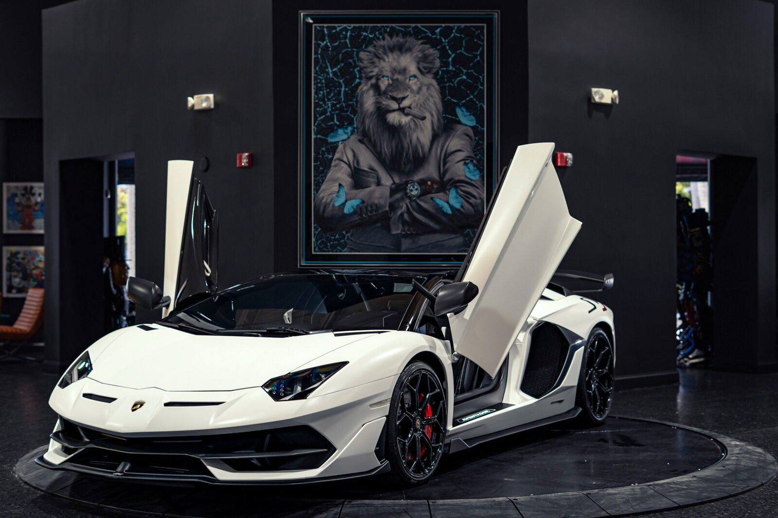2020 LAMBORGHINI Aventador