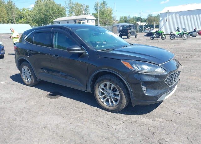 2021 FORD Escape