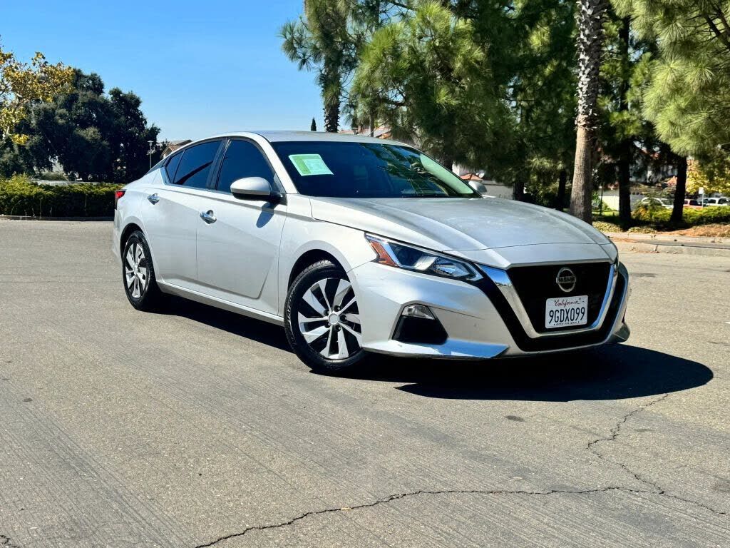 2020 NISSAN Altima