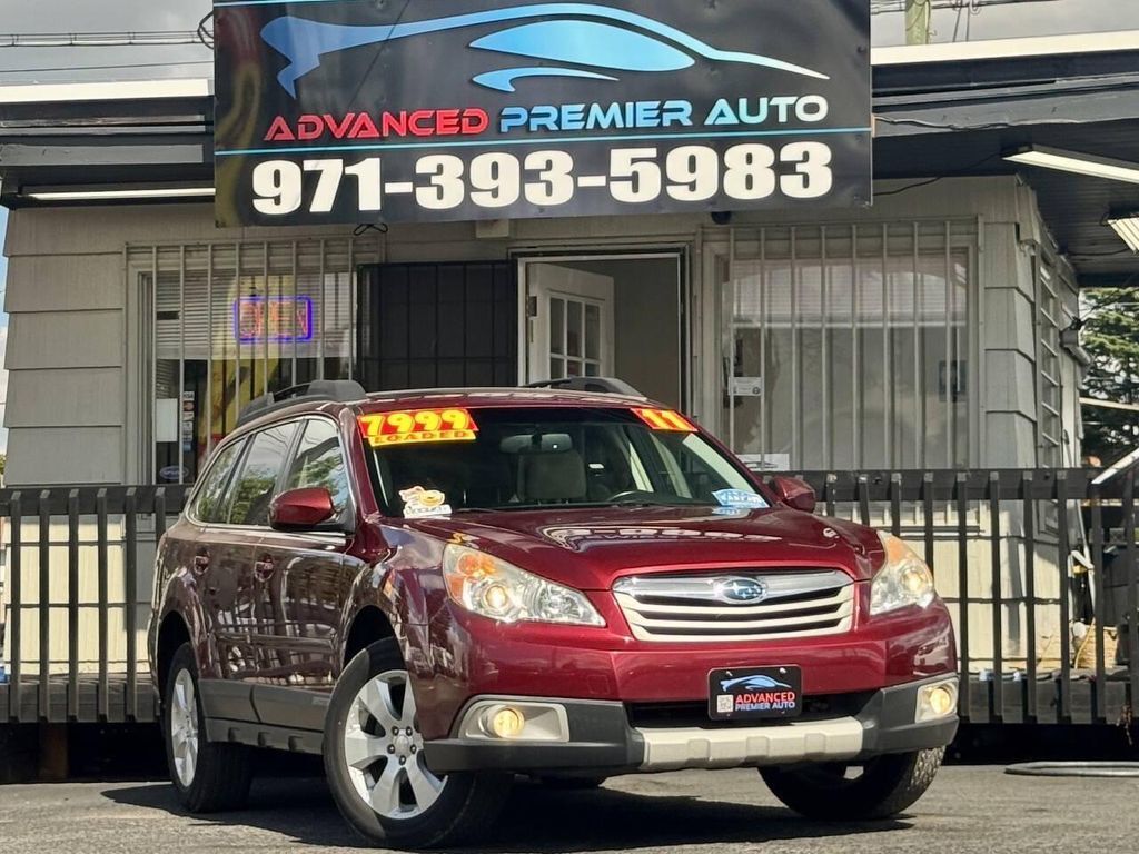 2011 SUBARU Outback