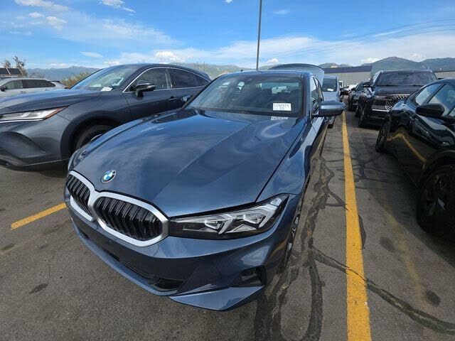 2025 BMW 330i