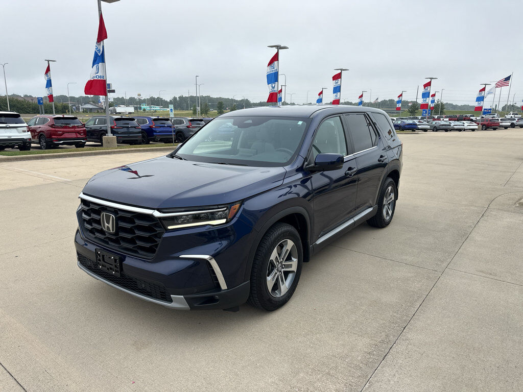 2023 HONDA Pilot