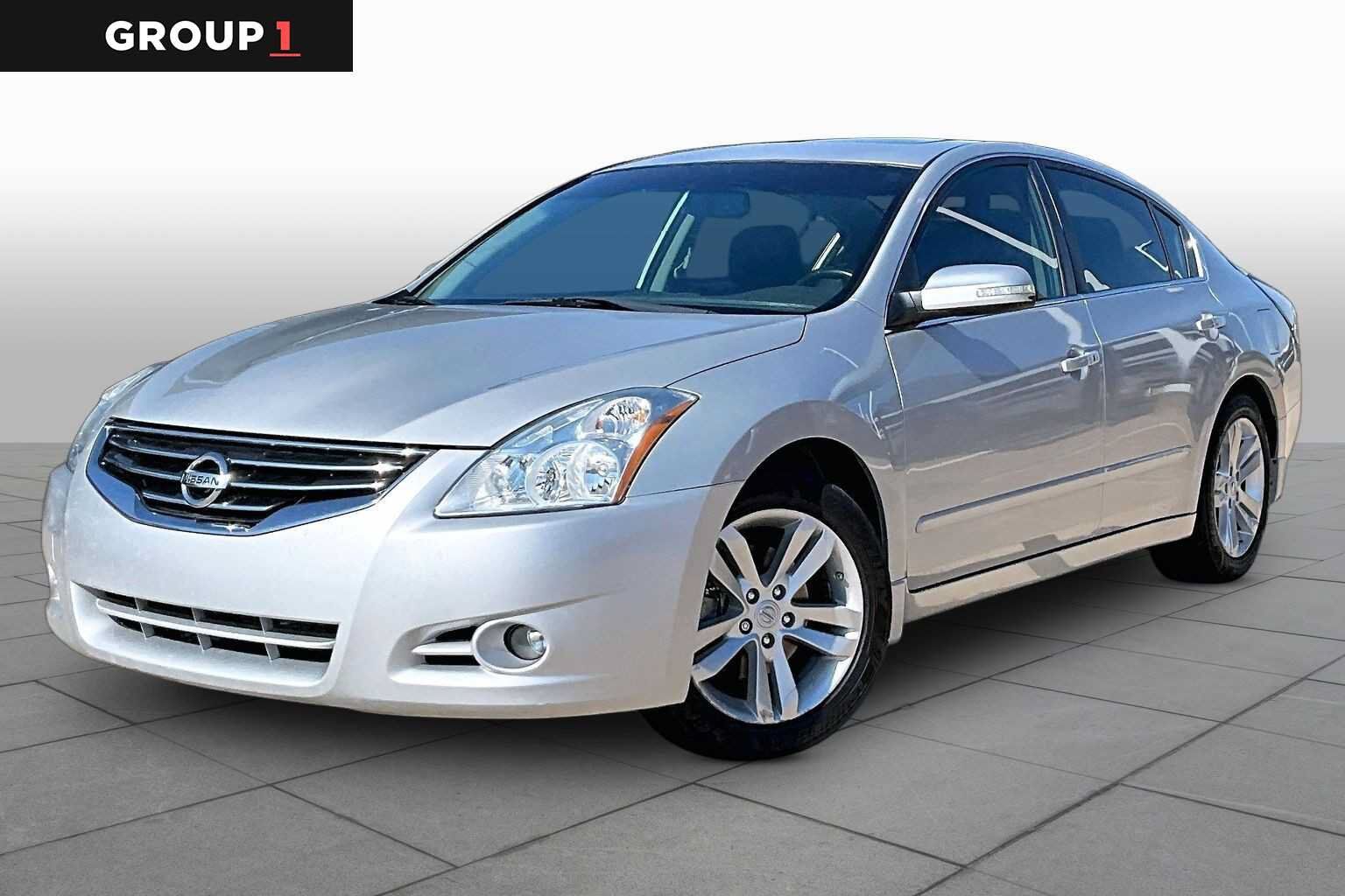 2011 NISSAN Altima