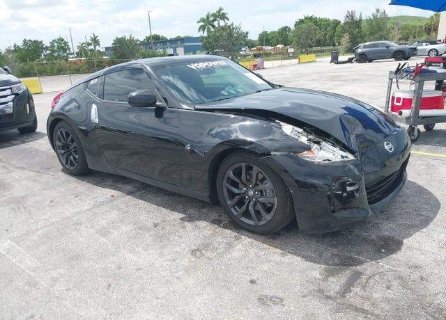 2015 NISSAN 370Z