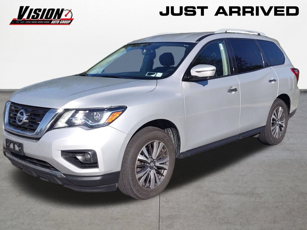 2019 NISSAN Pathfinder