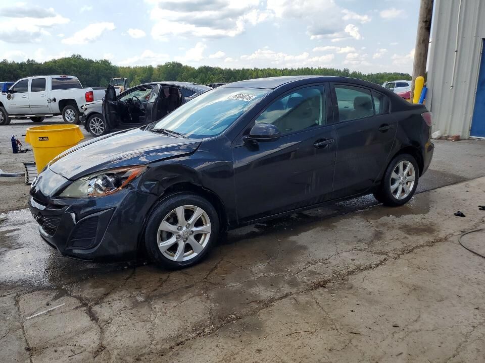2010 MAZDA Mazda3