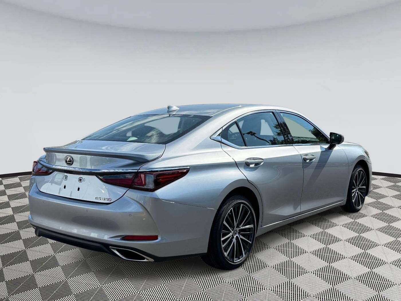 2025 Lexus ES