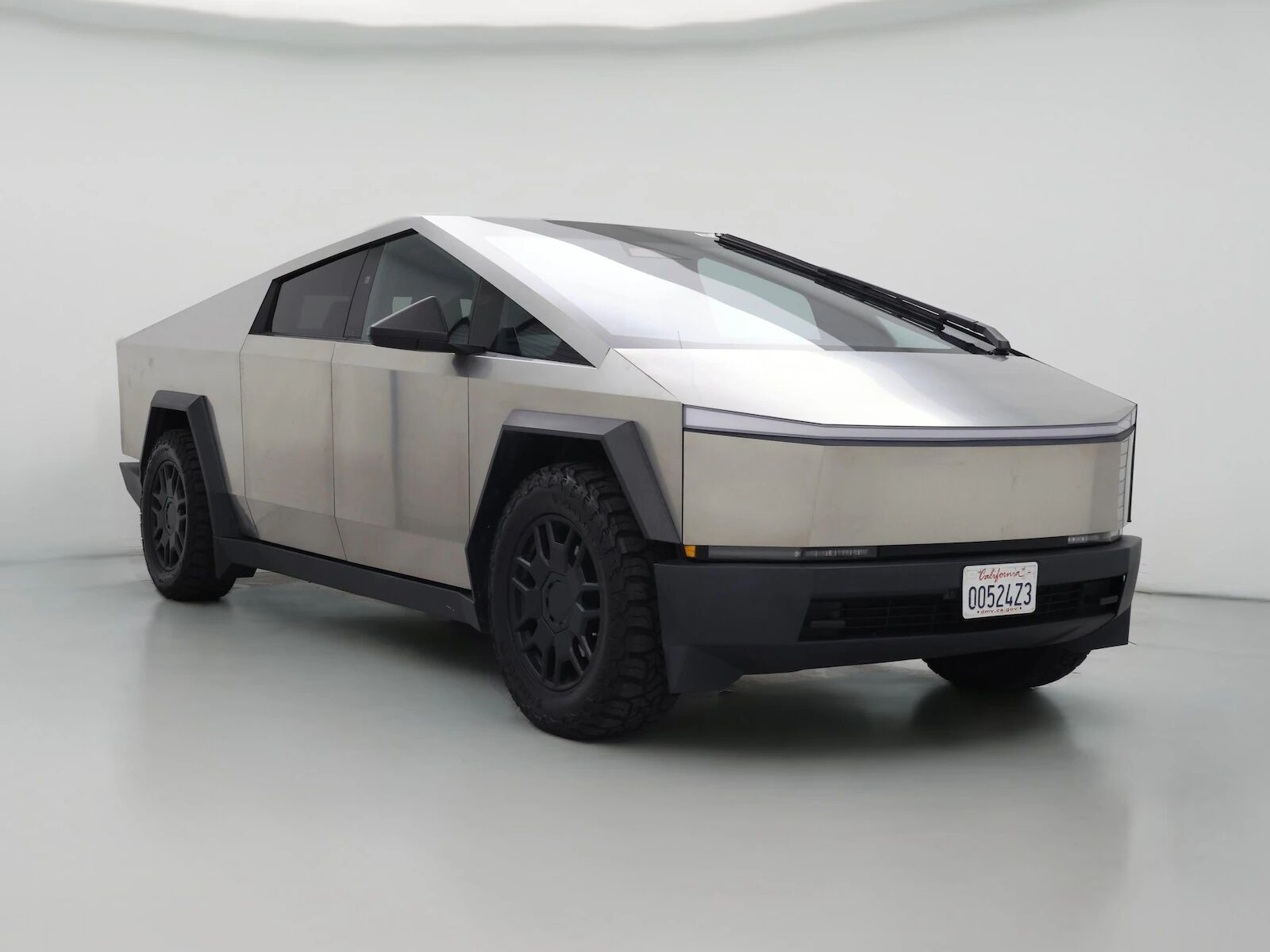 2024 TESLA Cybertruck