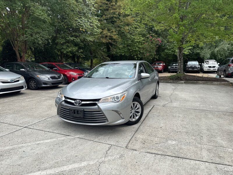 2017 TOYOTA Camry