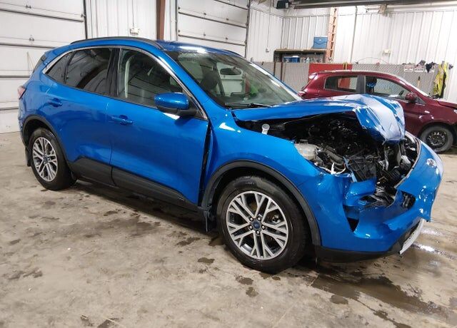 2021 FORD Escape