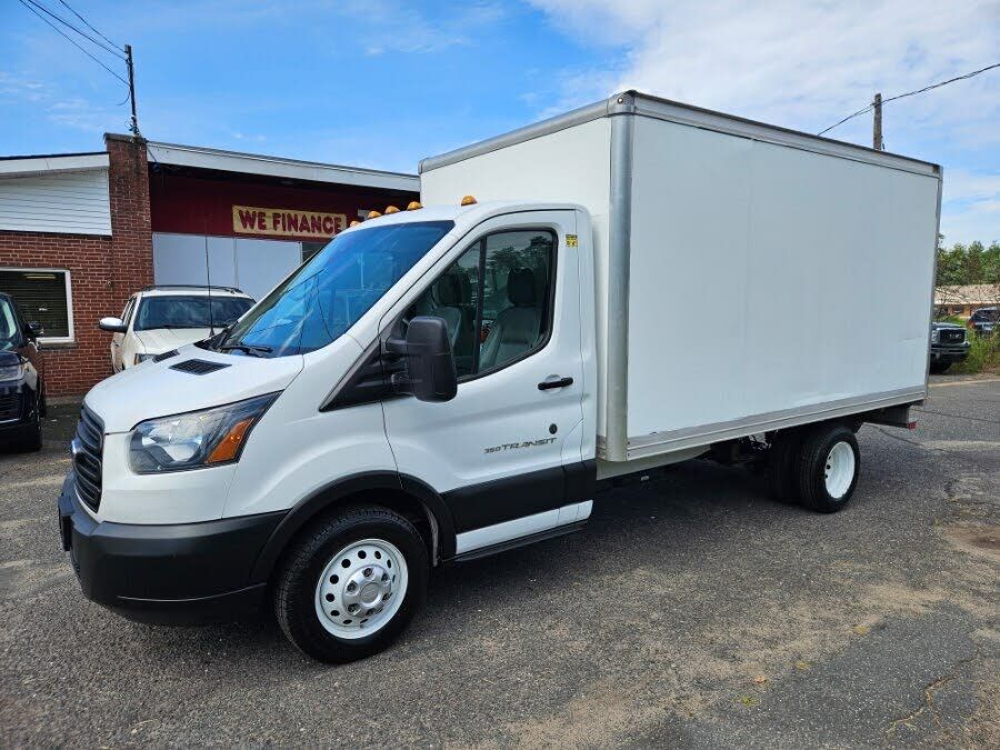 2019 FORD Transit