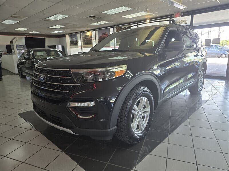 2020 FORD Explorer